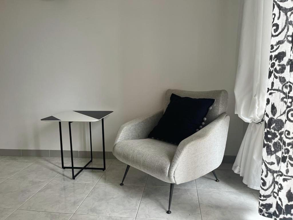 Вилла Sorelle Casa Vacanza Матера Экстерьер фото